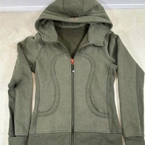 Lululemon full zip SCUBA Olive Green Women's Hoodie Jacket EUC